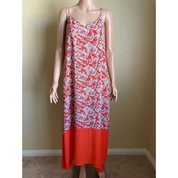 🖤 JustFab Patterned Maxi Dress Orange Size Medium - Picture 1 of 11